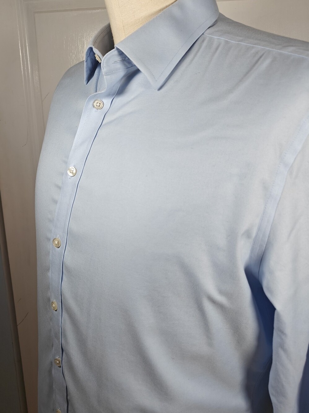 Charles Tyrwhitt Light Blue Dress Shirt with Spread Collar